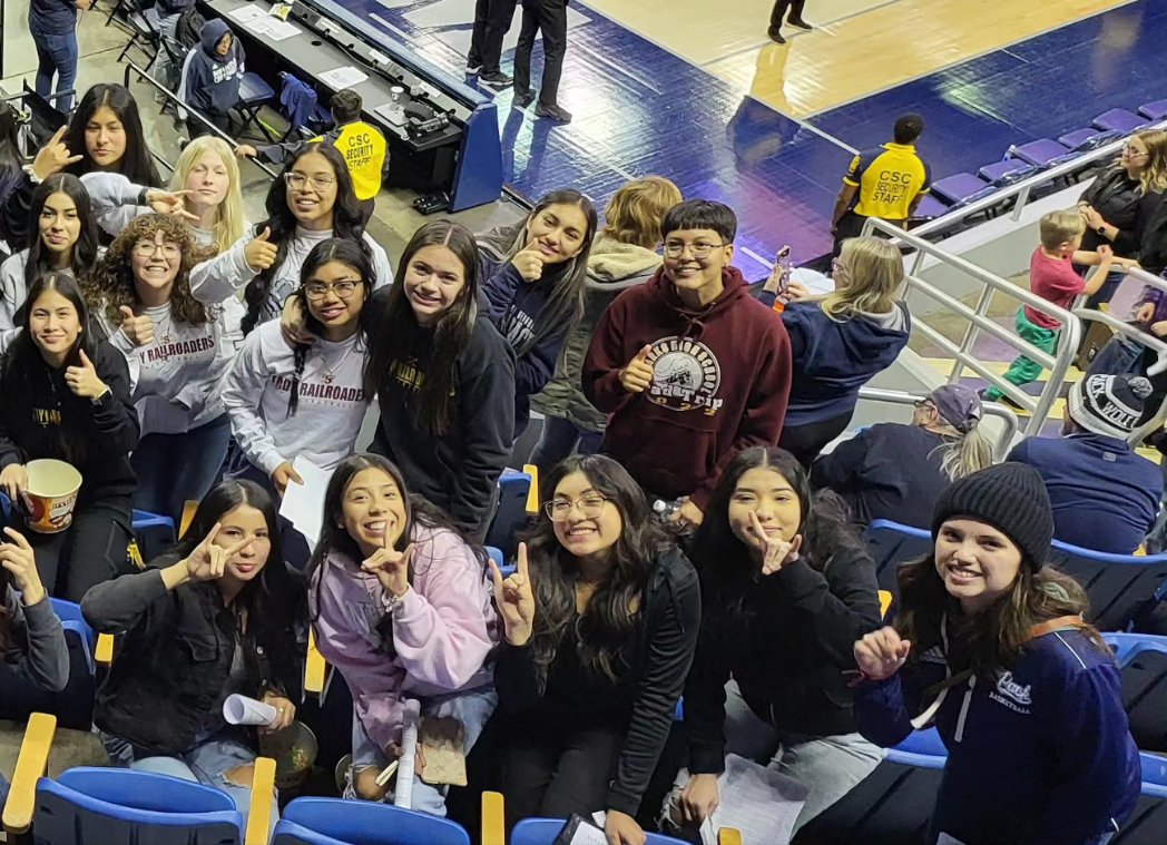RailroaderBall's tweet photo. Creating a culture for these young women to learn, grow, compete, dream, and to be their authentic selves.  

Proud and honored to be their coach https://t.co/hH3u8ym8wV