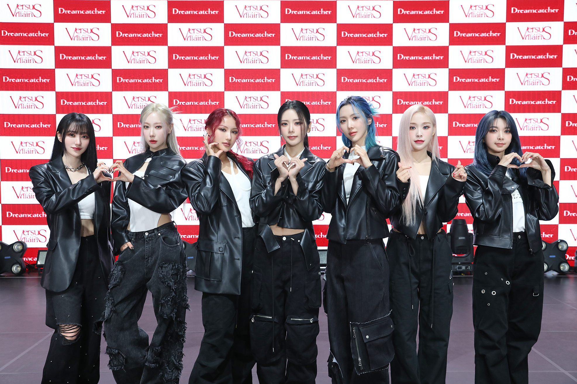 F_hTJHBaIAAW0Cb?format=jpg&name=large