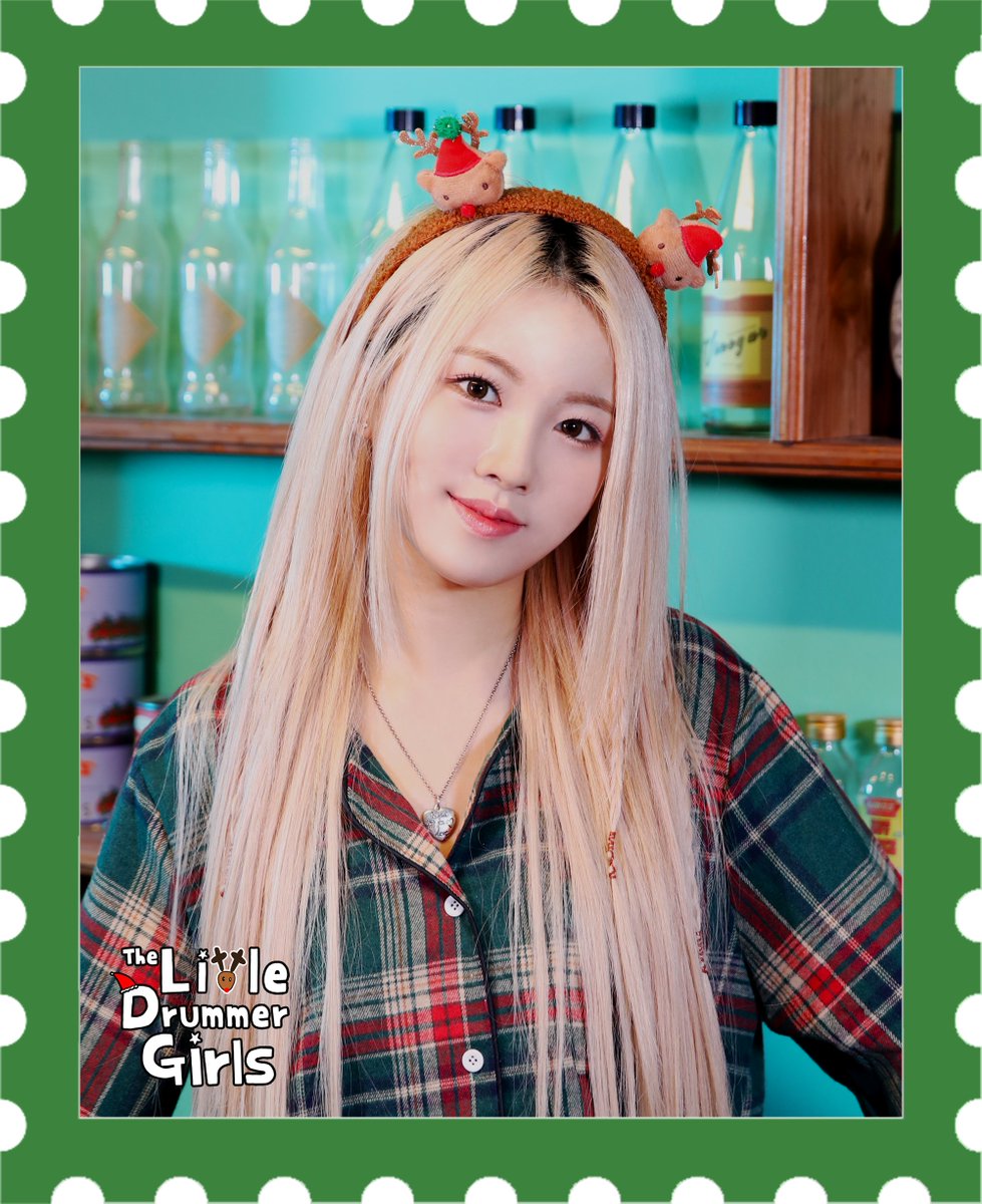 [💿]
TRI.BE Winter Special Single
[The Little Drummer Girls]
MEMBER PHOTO 

2023.11.28. 12PM(KST)

#트라이비 #TRI_BE
#지아 #Jia #소은 #SoEun #미레 #MiRe
#파파노엘 #PapaNoel
#크리스마스 #FelizNavidad 
#TRIBEmakeithot🔥