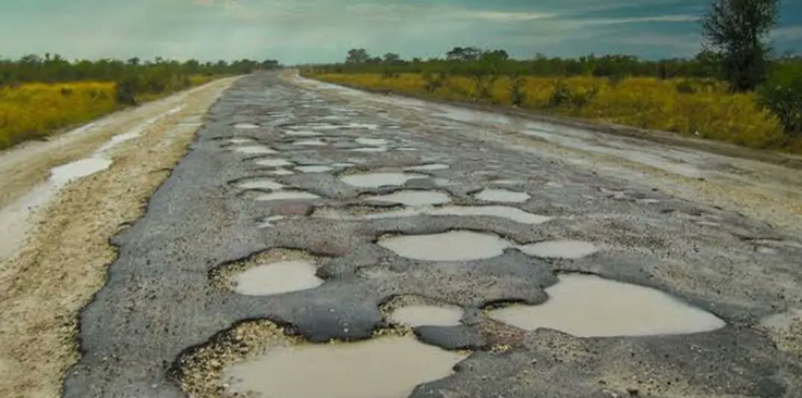 SsemujjuNganda1's tweet image. When you see problems in other countries, Uganda seems to be doing better. The only problem is that Museveni and his family are just making life hard for Ugandans in their own country. If we address the Museveni Question, all will be fine for all.