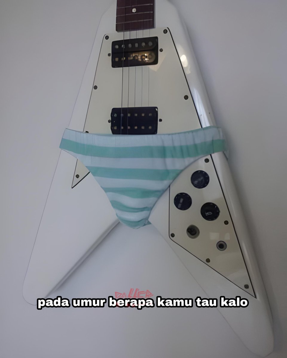 Flying V

V nya adalah