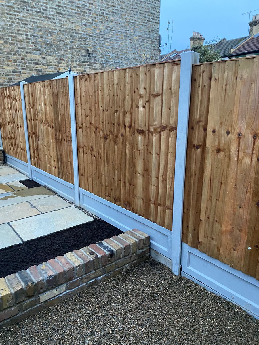 To discuss a fencing replacement or repair please get in touch with one of our friendly team info@cj-landscapes.co.uk #fencing #fencinginstallers #fencingcontractors #fencinginstallation #fencingrepair #eastlondon #walthamstow