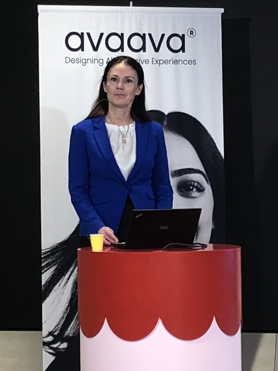 Liikenne ja viestintäministeri Lulu Ranne avasi Avaavan järjestämän Esteetön matkaketju seminaarin