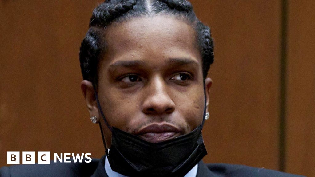 ThechKidaSam's tweet photo. Video allegedly shows A$AP Rocky bearing gun https://t.co/RB7B4AmxZx https://t.co/m3XtMgNr3L