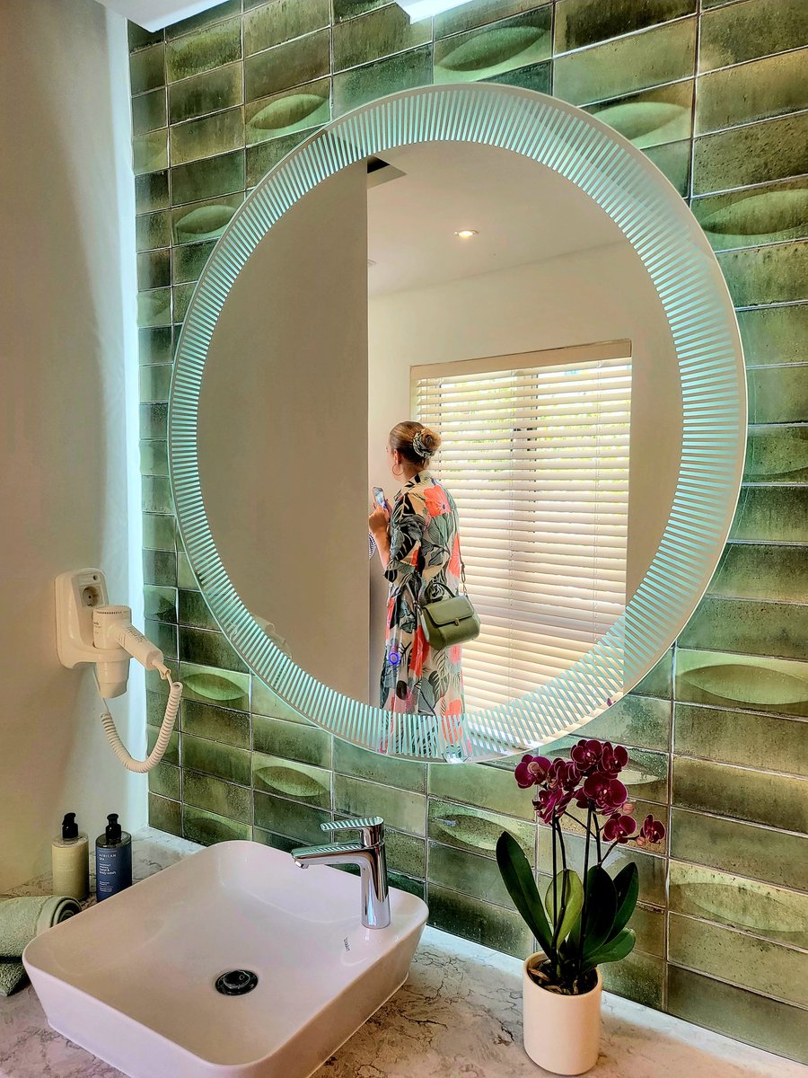 livingitupct's tweet photo. It's official! The stunning new Verde Vita Spa &amp; Wellness Centre at Africa's greenest hotel @HotelVerde is now open! Relax in this serene sanctuary, an eco-friendly Spa using the best local products. Pamper yourself prior to or after a long journey. ✨️💆‍♀️ #VerdeVita #sustainable https://t.co/0fCmOLCqNU