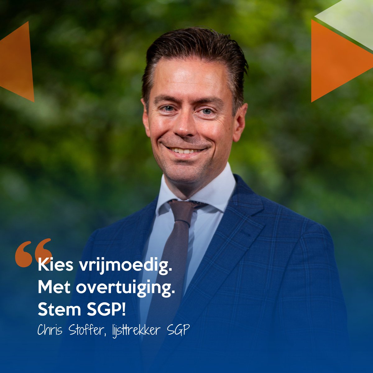 Vandaag mag u stemmen. Kies voor een heldere koers en een vrijmoedig geluid: #Woordhouden. Alleen dat biedt echt houvast en uitzicht. Politiek op Bijbels kompas. Trouw en eerlijk naar elkaar. Kies voor kwetsbaar leven, de waarde van het gezin en veiligheid. #StemSGP!

#TeamSGP