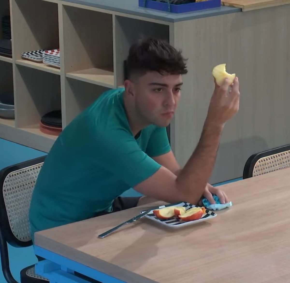 Yo absolutamente todas las mañanas planteándome si faltar a clase #OTdirecto22N #OT22N #ot2023