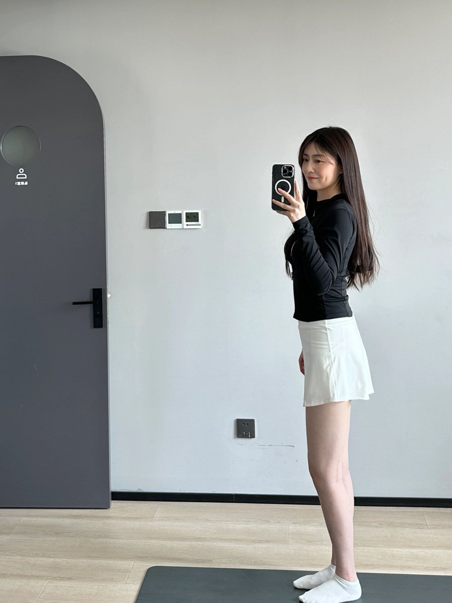 健康自律的人最好看，我也不想运动，但是能让我大汗淋漓的话真的会很舒服。