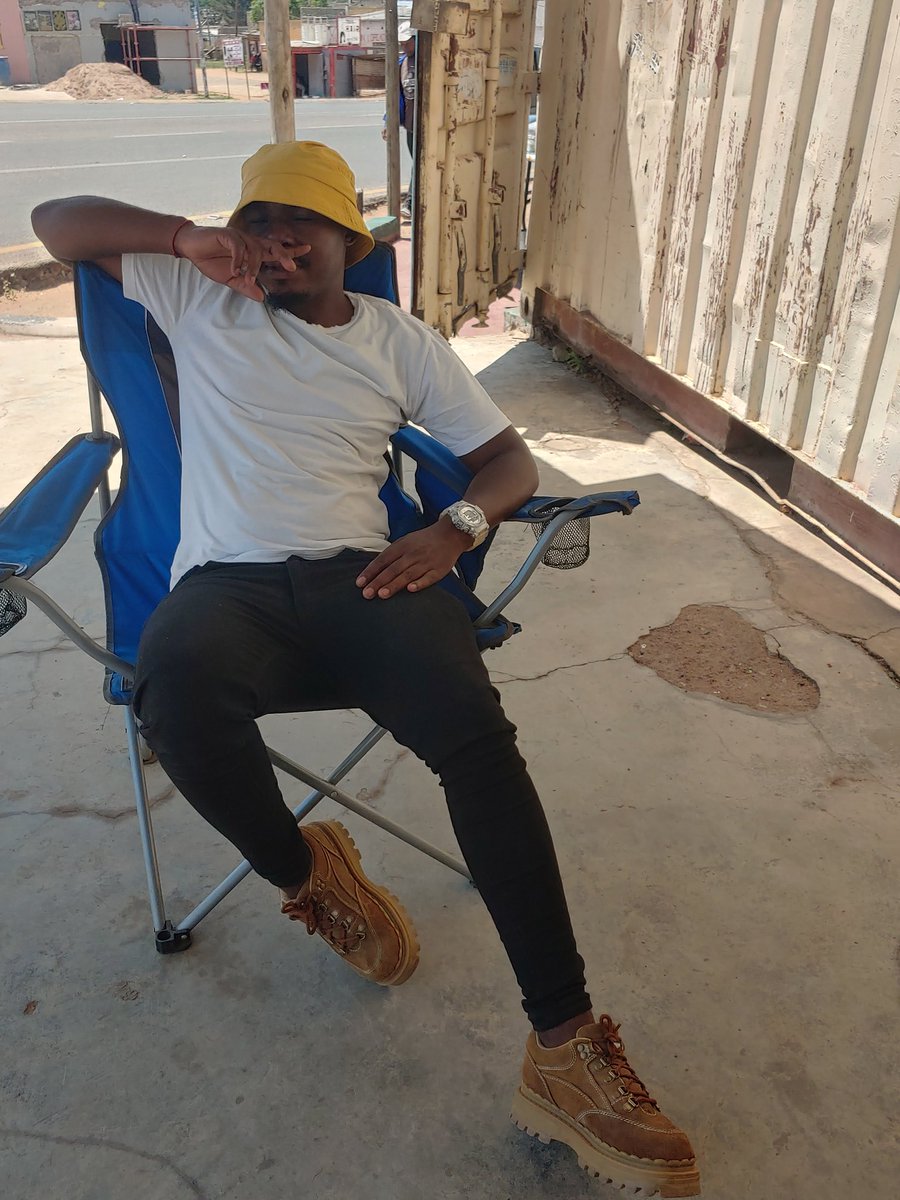DacomboNineNine's tweet photo. good x morning https://t.co/FkraFSDPG8