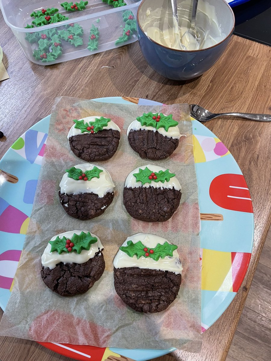 Valentien (@valentiencj) on Twitter photo ICU & ASCCR cake sale today in the atrium at 10am. Please bring your pennies to support the hospital charity ๐ฒ๐๐๐ฒ <a href="/ICUNurses_NBT/">North Bristol ICU Nurses</a> <a href="/NBT_ICU/">Southmead ICU</a> <a href="/SuperSouthmead/">Southmead Hospital Charity</a> <a href="/sphams/">Steve Hams</a> <a href="/KellyDepDDON/">Kelly Bullock</a> ICU & ASCCR cake sale today in the atrium at 10am. Please bring your pennies to support the hospital charity ๐ฒ๐๐๐ฒ <a href="/ICUNurses_NBT/">North Bristol ICU Nurses</a> <a href="/NBT_ICU/">Southmead ICU</a> <a href="/SuperSouthmead/">Southmead Hospital Charity</a> <a href="/sphams/">Steve Hams</a> <a href="/KellyDepDDON/">Kelly Bullock</a>