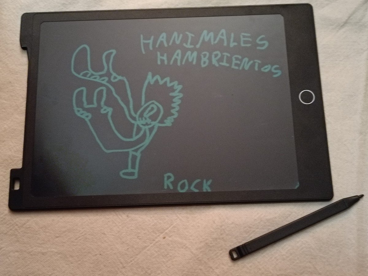 JulioCordonM's tweet photo. @desakatorock Mirad dibujo de mi hijo de 6 años... https://t.co/WzNuMM5pTg