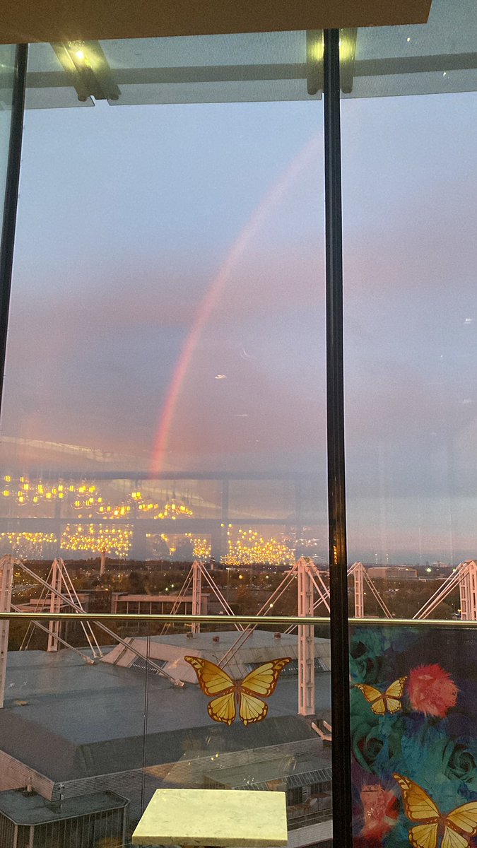 NicolePonsford's tweet photo. Goooodddd morniiing!
#SAAS23 @SAA_Show & @EdTech_Summit
Grabbing breakfast+๐ rainbows with my South Coast home girl @GwilliamMiss discussing our @GECCollect #InclusionRevolution for @PortsmouthPEP
Sign up before 1st December for fully funded offer https://t.co/8Ga96EsmMI) https://t.co/QWCeuZ0vgW