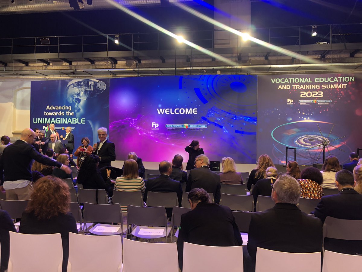 LCAMP_CoVEs's tweet image. LCMAP-ers are attending the #VETSummit 2023 “Advancing towards the unimaginable” in San Sebastián. 

This is a key congress for #LCAMP_EU as we will be connecting with Basque skills ecosystems &amp;amp; stakeholders from more than 23 countries.