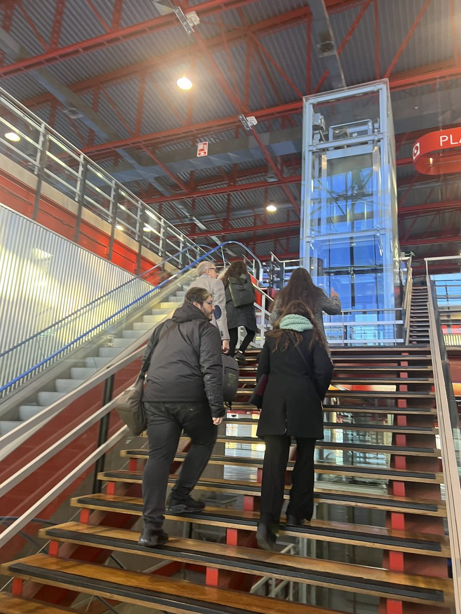 avacab_online's tweet image. Ya estamos aquí @BitamShow