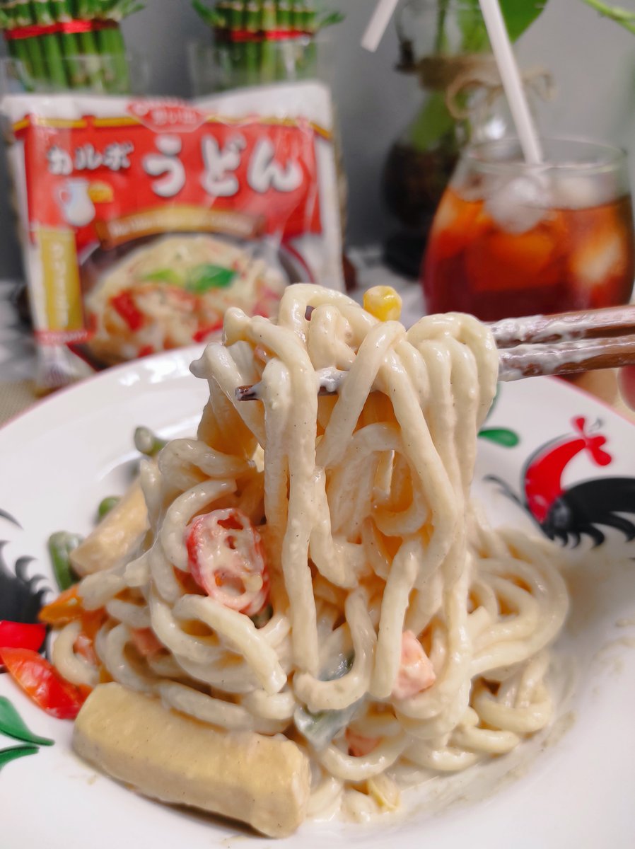 Parah ini enak bgt gaes

Tadinya mau repurchase Omoide Kake Udon di shopee, liat ada varian baru carbonara langsung co, ga expect seenak ini. Apalagi pas bikin gw tambahin 2 sendok Puck.

Asli, rasanya enak bgt, so creamy, gurih. Tambah cabe rawit jadi makin enak, gurih pedes 🤤