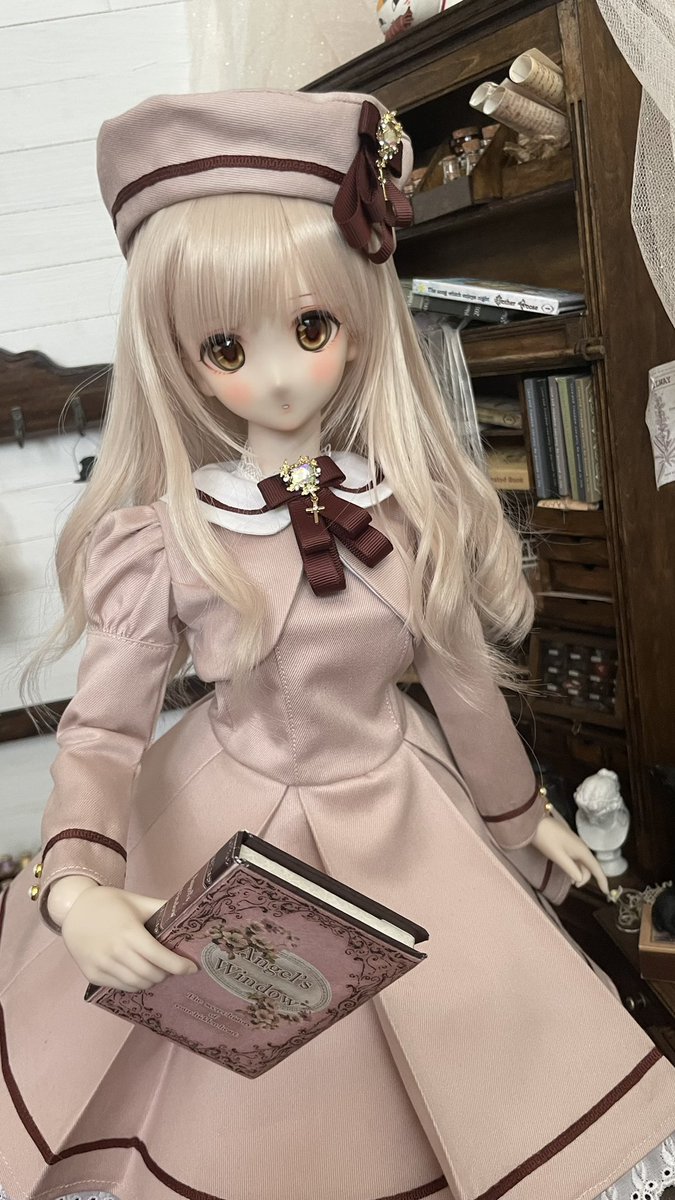 LusciousMoonBJD's tweet photo. Surprise collection!
[ La Petite Dame ] For SD/DD
First Release: at @hoffmanntoybox Winter Dolly party
25 Nov. 2023 , Taipei , Taiwan

Lalafriends at booth no. P45
#sd10 #sd_リーゼロッテ #bjdclothes #volksbjd #bjd服 #SDrisellotte #DDS #DD #Dollfiedream #dollfiedreamclothes #ddh06 https://t.co/Of0RDuXib7