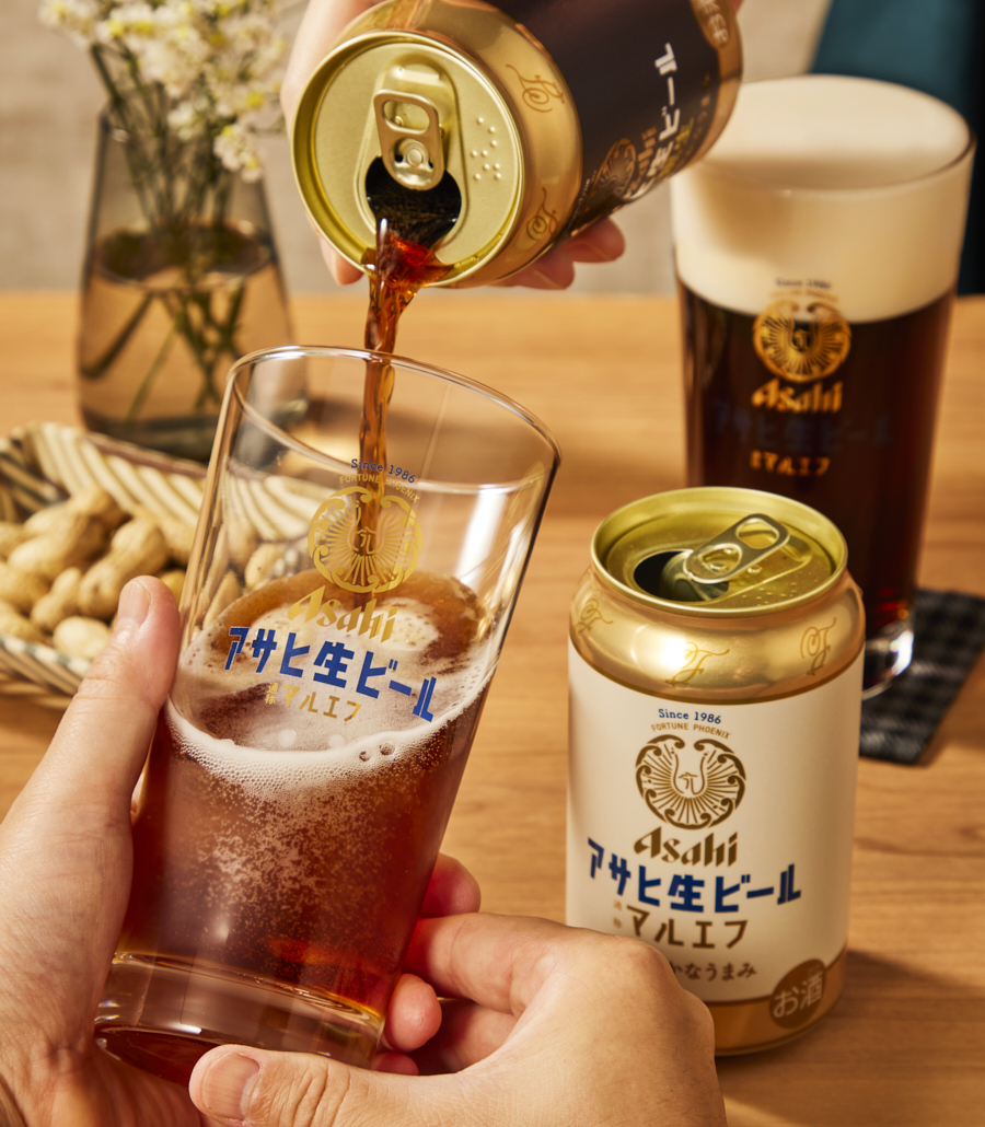 asahibeer_jp's tweet image. 今日も一日おつかれ生です。

2人で乾杯するからハーフ＆ハーフで。
仲良く2缶開けて夫婦水入らずでゆったりまったりまろやかな時間を。

【ハーフ＆ハーフの作り方】
グラスに #マルエフ と #黒生 を1：1で注ぐ

#いい夫婦の日