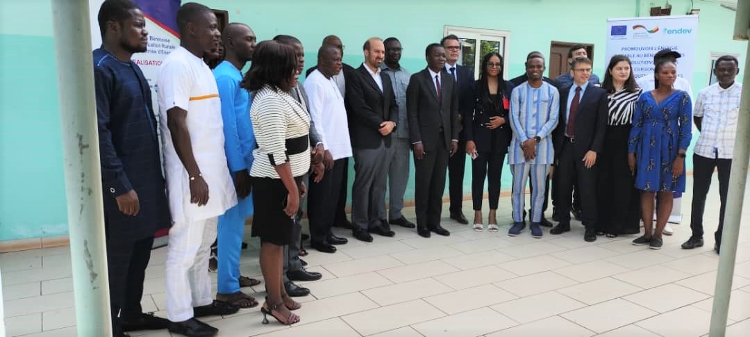 UEauBenin's tweet photo. Atelier de lancement du projet « Appropriation de la mise en œuvre du mécanisme de financement basé sur les résultats » dans le cadre du projet #EnDev L’#UnionEuropéenne🇪🇺 et l'#equipeeurope  aux côtés du @gouvbenin🇧🇯 pour promouvoir l’énergie durable au Bénin. 
@giz_gmbh
#aberme https://t.co/kJwuL80t3A