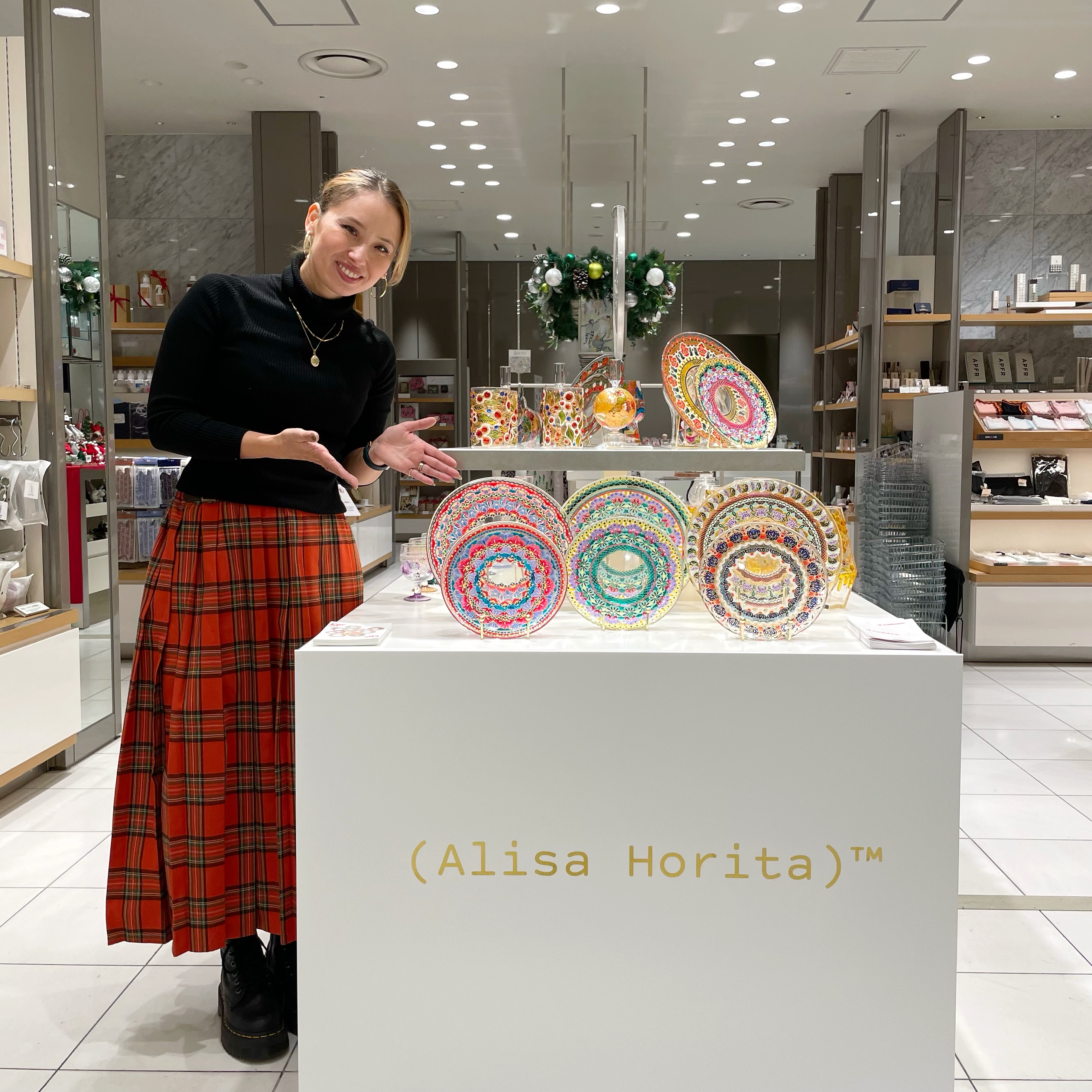 ★ Alisa Horita ガラスペイント　お皿　伊勢丹 ☆ Alisa Horita ガラスペイント お皿 伊勢丹