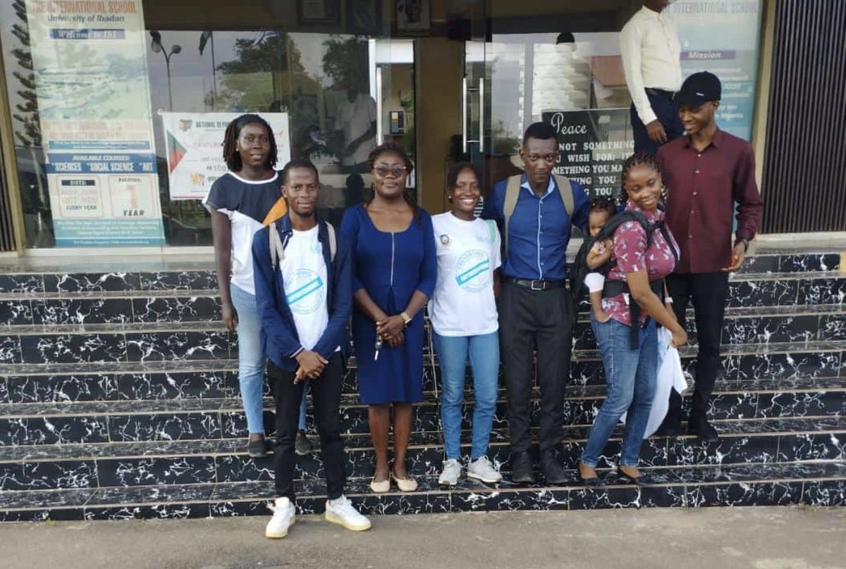 dorothy_uche's tweet photo. We visited the International School Ibadan today to educate the secondary school students on Antimicrobial Resistance.
As expected, they had very intriguing questions which we answered.

#AMR #Antibioticresistance @ResResistance @WHOAFRO @NCDCgov https://t.co/cbdMk78JF7