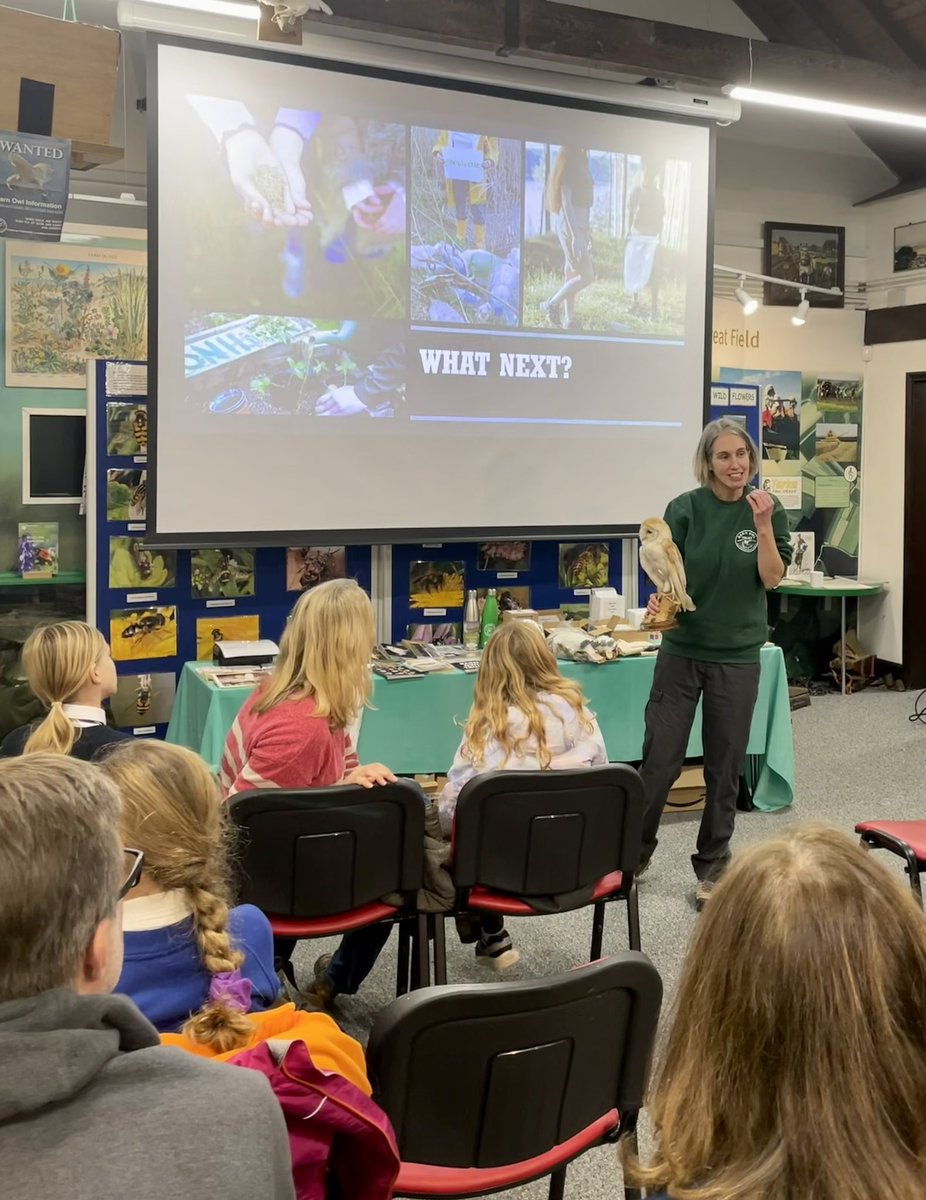 CentreBraunton's tweet photo. A great evening of talks last night with the @barn_owl_trust 🦉
We heard how the Barn owl lives, hunts & how they are coping in our changing climate.
The @barn_owl_trust do lots of surveying, report your sightings of barn owls on their website.
#connect2nature https://t.co/Y3ewLAuwub