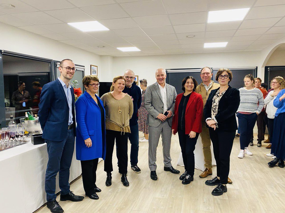 cnomk's tweet photo. [Actualité de l'Ordre 📰]

.@PMathieuMK, présidente du @cnomk, @jefdumas, secrétaire général et @sophiedigio, trésorière générale ont participé à la réunion de coordination du Conseil régional de l'ordre des masseurs-kinésithérapeutes de Normandie, ainsi qu'à l'inauguration des nouveaux locaux. #Caen