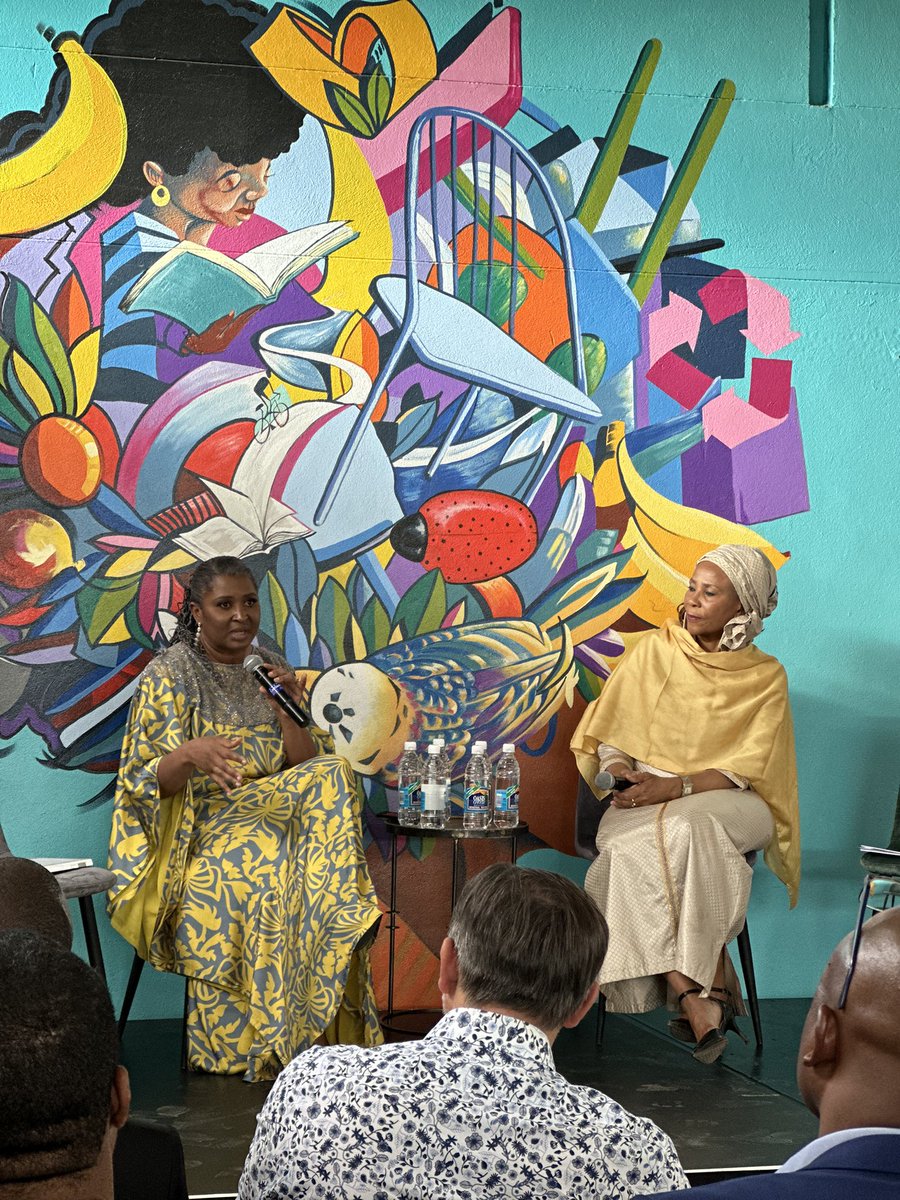 LaurentRudas's tweet photo. Inspirational leadership by @FirstLadyNam. the flagship #BeFreeMovement the one-stop Centre of excellence. The project #BeFree need 2 be emulated. Potential links with #ImbutoFoundation girls' empowerment initiatives in leadership, access, quality & education, early learning. https://t.co/ftbrXUThbU