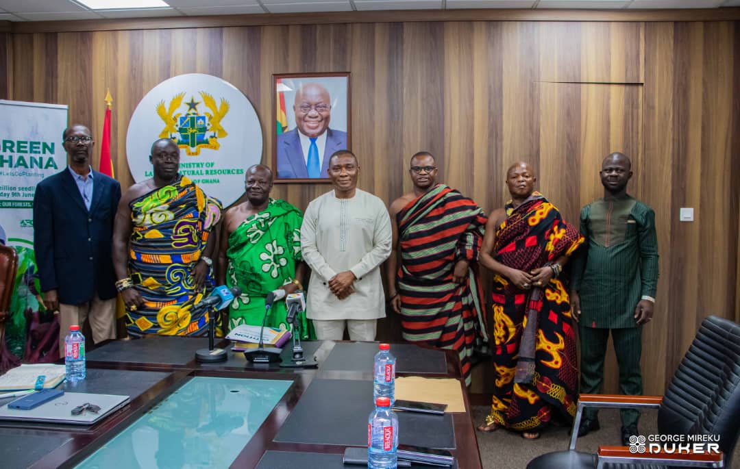 HonDuker's tweet photo. #PRESTEA CHIEFS DRAG FGR BEFORE MINISTRY OF LANDS & NATURAL RESOURCES.
On Tuesday, November 21, 2023, I received a four-member delegation of Chiefs from the Wassa Fiase Traditional Area in the Prestea Huni Valley Municipality on behalf of the Sector Minister, Hon. Samuel A. Jinapor.
The Chiefs petitioned the Ministry of Lands and Natural Resources to probe the dormant operations of Future Global Resources (FGR), a Mining company based in Bogoso Prestea Huni Valley of the Western Region.
Speaking on behalf of the Delegation, Nana Nteboa Pra IV, Chief of Himan Prestea tabled several concerns before the Deputy Minister consisting of FGR not investing any capital into their operations as agreed before the Mine Takeover, Poor Corporate Social responsibilities in the area among others.
The chiefs believe that, should the government delay in intervening, the company may collapse which will degenerate into a full-scale security crisis and high level of unemployment in the area.
I assured the Chiefs that, the Ministry will immediately invite FGR for their comments, and will take it from there to ensure that, the Mine gets the necessary investment and support it requires to contribute towards socio-economic development.
Thank you.