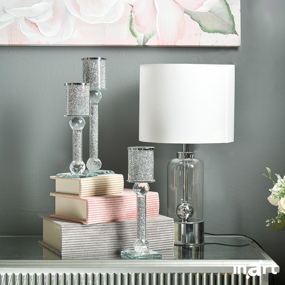 inart1985's tweet photo. From dull to dazzling, a touch of silver transforms your surroundings into a realm of opulence.

Explore more at https://t.co/My7olDEESY

#inart #inartliving #silverdecor #furniture #decorations #decoinspiration #homedesigns #homedeco #homestyle #dreamhomes #homefashion https://t.co/6XQfJtT4tn