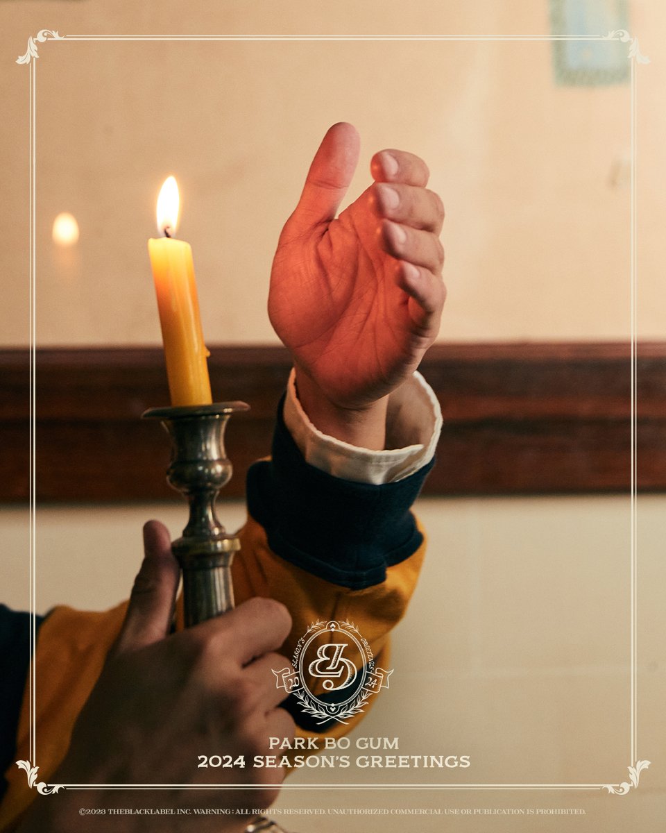THEBLACKLABEL's tweet photo. PARK BO GUM 2024 SEASON'S GREETINGS
MOOD POSTER 1

▫️ PRE-ORDER｜2023.11.20 - 2023.12.17
▫️ RELEASE｜2023.12.18
▫️ https://t.co/RS10QMFqh2

#박보검 #PARKBOGUM #SEASONSGREETINGS
#THEBLACKLABEL #더블랙레이블 https://t.co/7D42pIDlb5