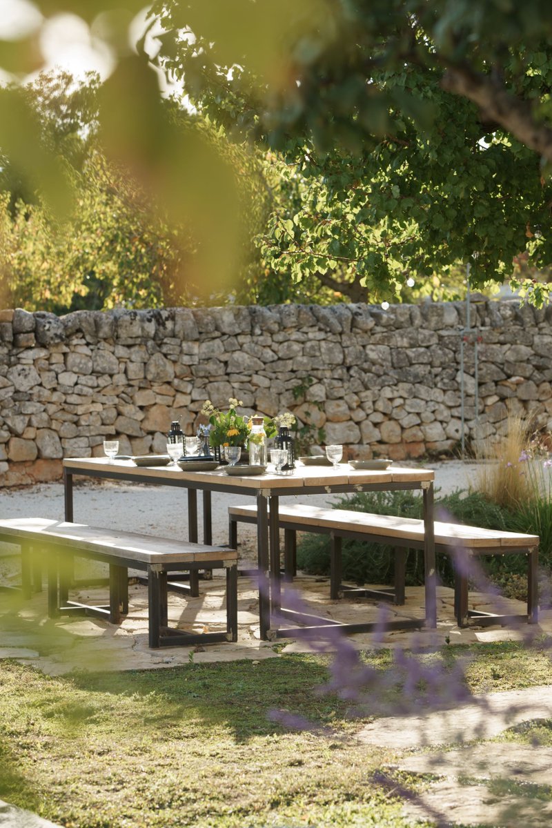 StayOneDegree's tweet photo. This charming home has the unique and harmonious combination of a 19th century trulli and an olive oil mill. The dedicated owners have renovated these old buildings with love together with a fantastic local team of craftsmen.
https://t.co/GaHrLDxyTT #StayOne #Puglia https://t.co/e4ql6aweSv