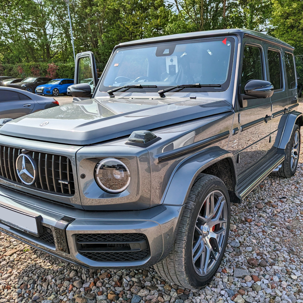 vehicleaccltd's tweet photo. This Mercedes G63 is now equipped with the advanced @SmarTrackLtd Trident, bringing a host of cutting-edge features to enhance its security.

Secure your vehicle today!
📞 0117 379 0279
📧 sales@vehicle-accessories.net
#smartrack #proglobal #smartrackproglobal #smartracktracking https://t.co/ggMr5vNJ3E