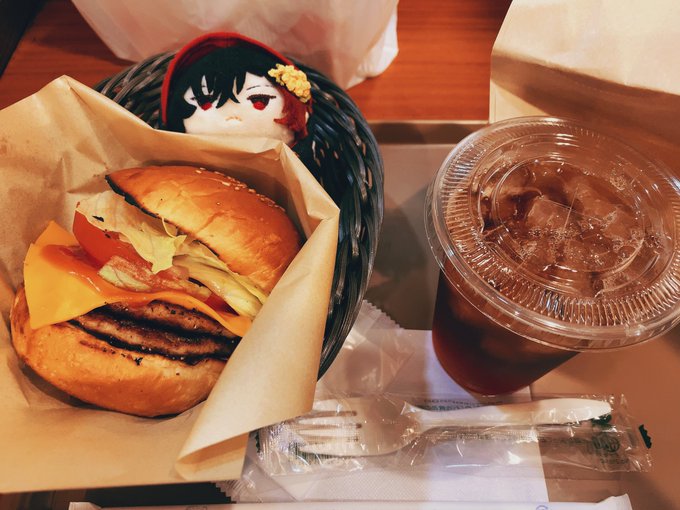 「黒髪 ハンバーガー」のTwitter画像/イラスト(新着)｜2ページ目