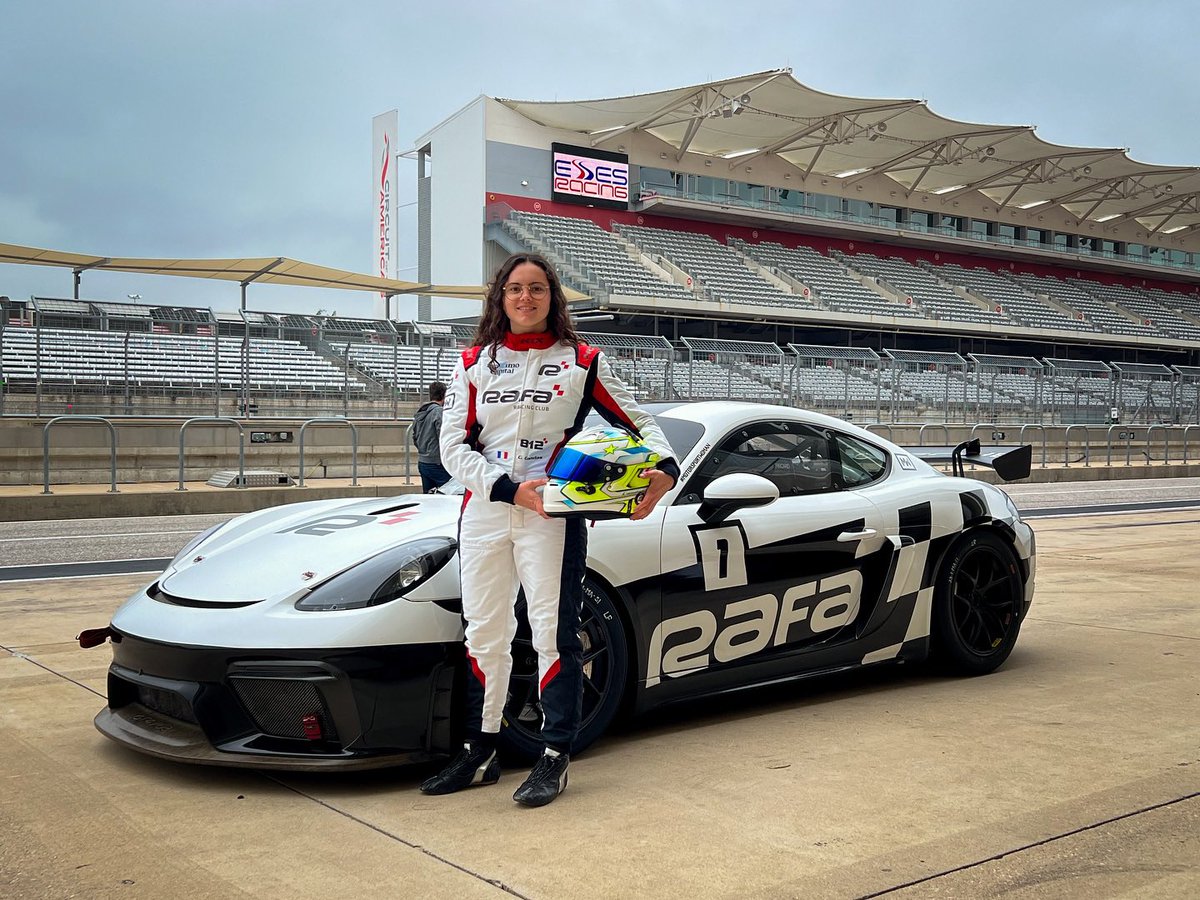 👏🏼Félicitation à Caroline Candas, troisième du #FFSATourisme 2023, qui vient de remporter le shootout organisé par Rafa Racing Club, partenaire officiel du <a href="/gt4series/">GT4 European Series</a> !😻

Elle participera donc au championnat <a href="/porsche_sprint/">Porsche Sprint Challenge</a> Nord Americain en 2024 🇺🇸

📷 <a href="/consblanco/">construccionesblanco</a> @madebycodi