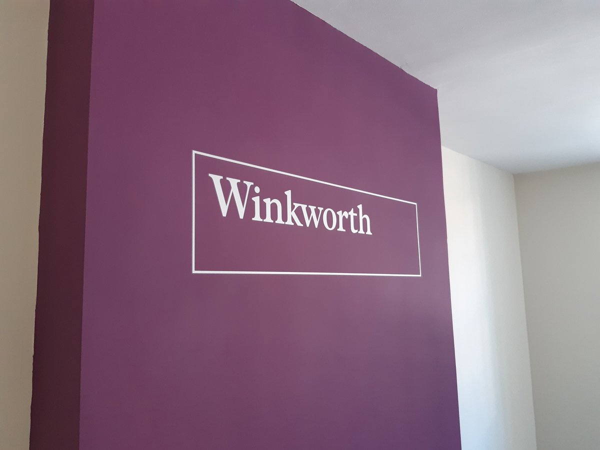 New branch signage for @WinkworthUK's Wokingham office including sign writing, projecting sign and vinyl reception signage. #Wokingham #signage #signs #signwriting #vinylgraphics #branding