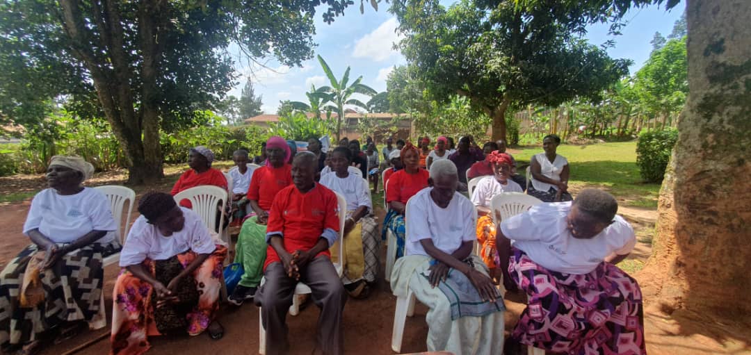 CAB members on field duty creating awareness on AD's more of an outreach to the communities. You can also be a part of this by reaching out to us in comments and Dm's we are always available, lets create a better future together.
#FightAlzheimer'sDisease
#AfDC
#READD-ADSP