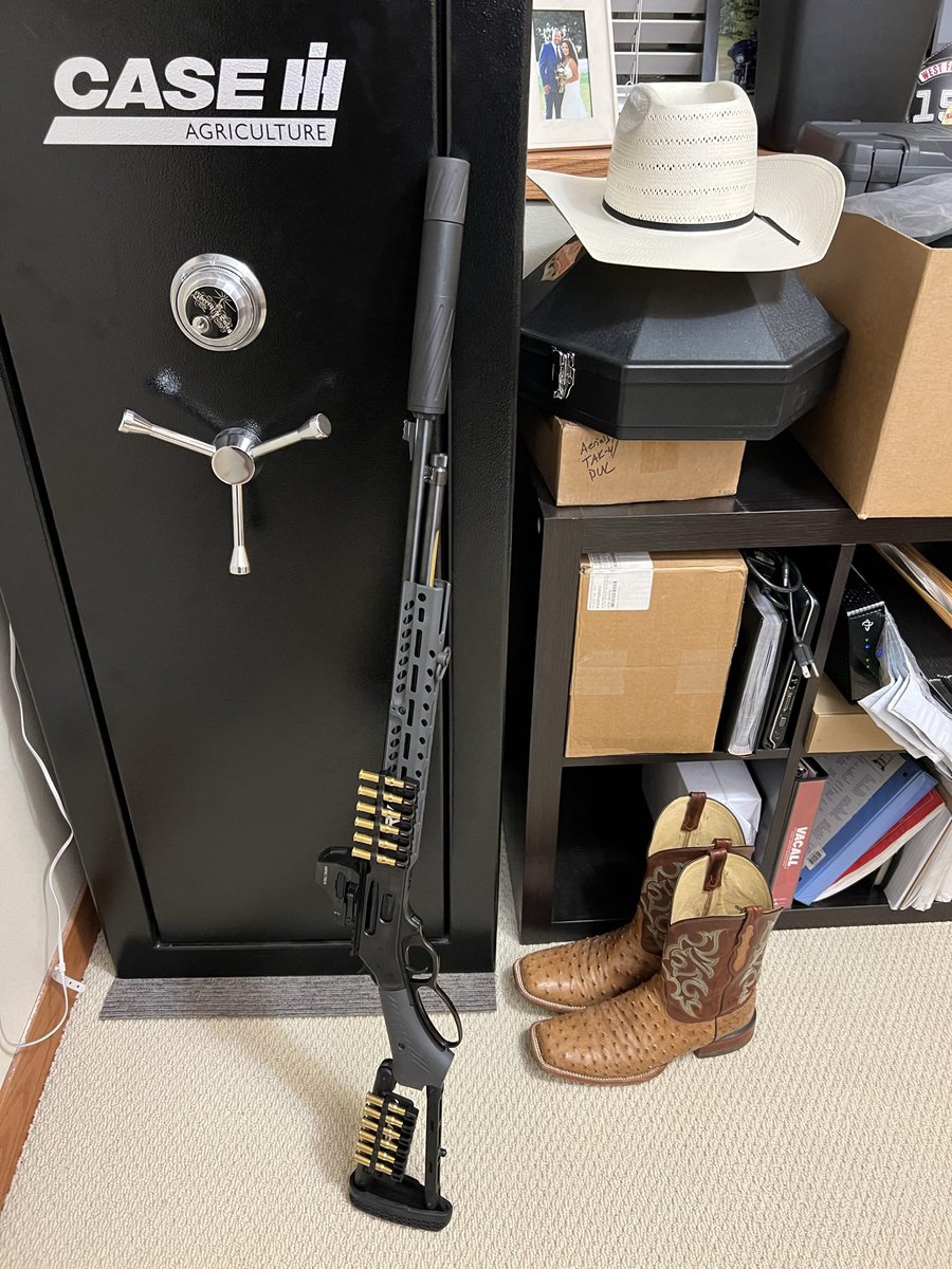 sberge34's tweet photo. @TyrallFinlayson This is my set up but in a 30-30 cal. https://t.co/YZGbyqyaRV