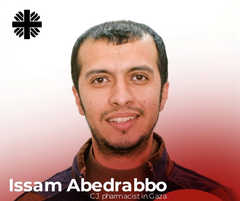 Un'altra tragica perdita a Gaza. 

Issam Abedrabbo, 35 anni, farmacista impegnato a Caritas Gerusalemme dal 2019, ha perso tragicamente la vita insieme ai suoi due figli in un devastante bombardamento. 

La rete Caritas per loro e per tutte le vittime del conflitto.