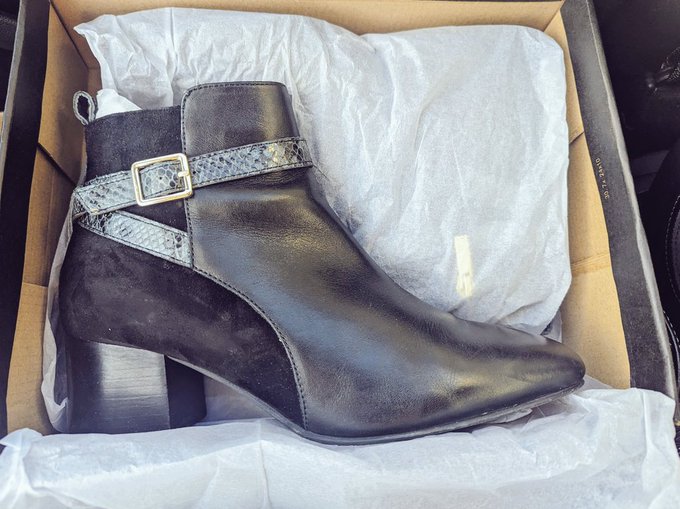 My feet deserve the best 👢👠 https://t.co/i9bZPKH2qA<a href="/tag/art"class="tags"><span>#art</span></a><a href="/tag/sexy"class="tags"><span>#sexy</span></a><a href="/tag/nude"class="tags"><span>#nude</span></a><a href="/tag/erotic"class="tags"><span>#erotic</span></a><a href="/tag/blackandwhitephotog"class="tags"><span>#blackandwhitephotog</span></a>