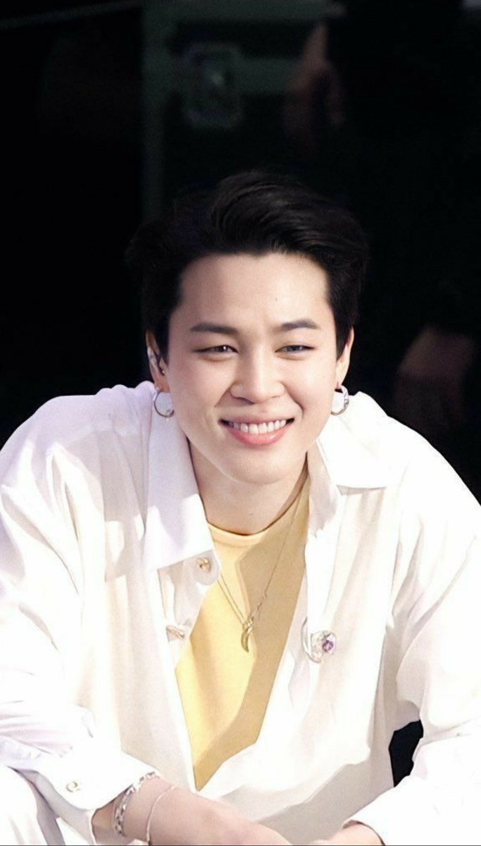 ریدم سر در اون کمپانی 
HYBE PROTECT YOUR ARTIST
PROTECT JIMIN
WE LOVE YOU JIMIN
WITH JIMIN TILL THE END
(<a href="/BIGHIT_MUSIC/">BIGHIT MUSIC</a>)
<a href="/bts_bighit/">BTS_official</a>