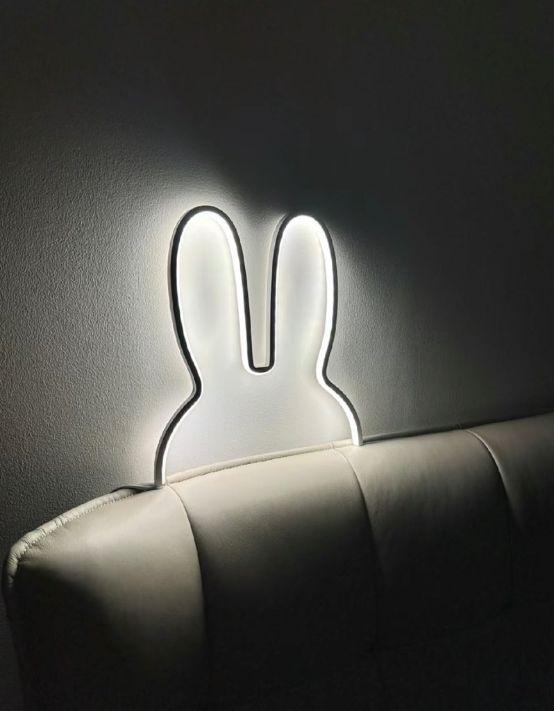 Emilylighting88's tweet image. Neon rabbit Light #ledstriplight