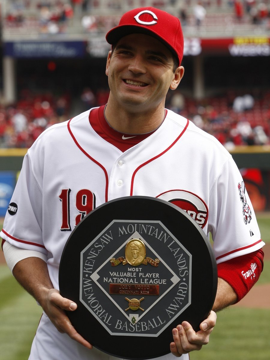13 years ago today, Joseph Daniel Votto was named the NL MVP. 🏆🐐 #Reds 

.324 / 37 Homers / 113 RBI 

Led the league in OBP (.424), SLG (.600), and OPS (1.024)