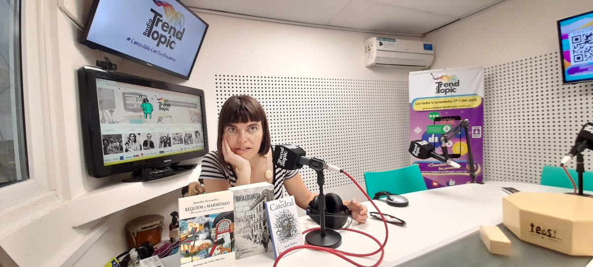 De visita en <a href="/eoloficial/">especialesonline</a> de <a href="/RadioTrendTopic/">RadioTrendTopic</a> Celebramos los 14 años de @FronteraD y la fuerza del reporterismo de Sofía Casanova, con 2 magos de la radio como Gustavo Antonopolos y <a href="/luis_dv/">Luis Viviant</a> Viviant <a href="/alfarmada/">Alfonso Armada</a>
<a href="/UmbriaSolana/">Umbría y Solana</a>
spreaker.com/user/radio_tre…
