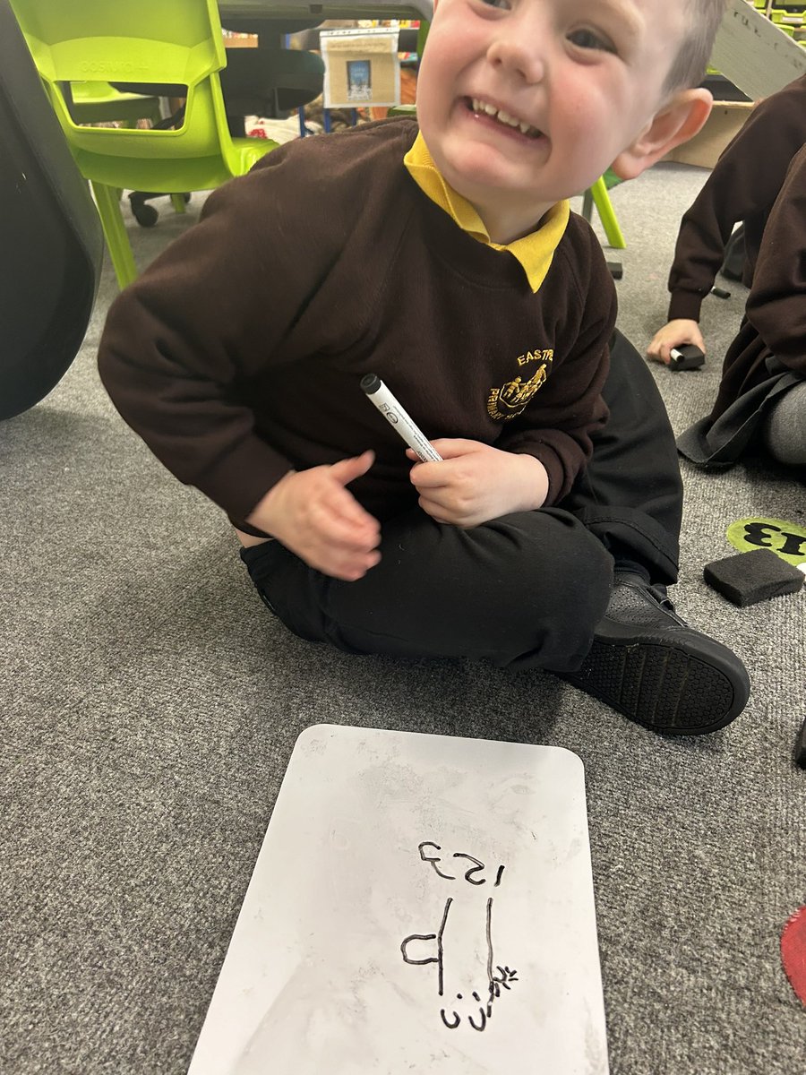 EastfieldPSHull's tweet image. FWK created stick people in DT after finding fabulous sticks over the weekend with our families. We’ve enjoyed helping the Stick Man get out of some very ‘sticky’ situations during our drawing club, by writing secret codes for him with CVC&amp;amp;tricky words! @canigoandplay #epsFWK