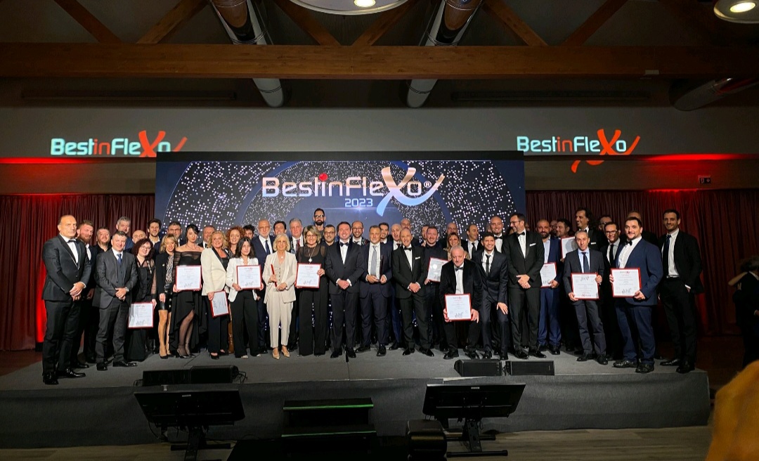 Last night's #BestinFlexo #Awards Ceremony was remarkable and filled with well-deserved wins. Anticipating another year of exciting #printing challenges and inspiring projects ahead. 
Complimenti a tutti i vincitori!
#FlexoDay #Italy #winners #sponsor #gold #XSYS #Bebrilliant