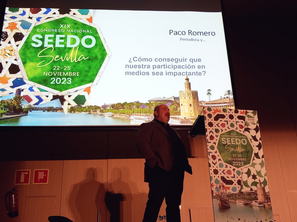 🎙 Paco Romero, responsable de prensa de la SEEDO, imparte el taller inaugural sobre cómo conseguir impacto en medios de comunicación.

🚀 THE FORCE AWAKENS en #SEEDO2023

congresoseedo.es