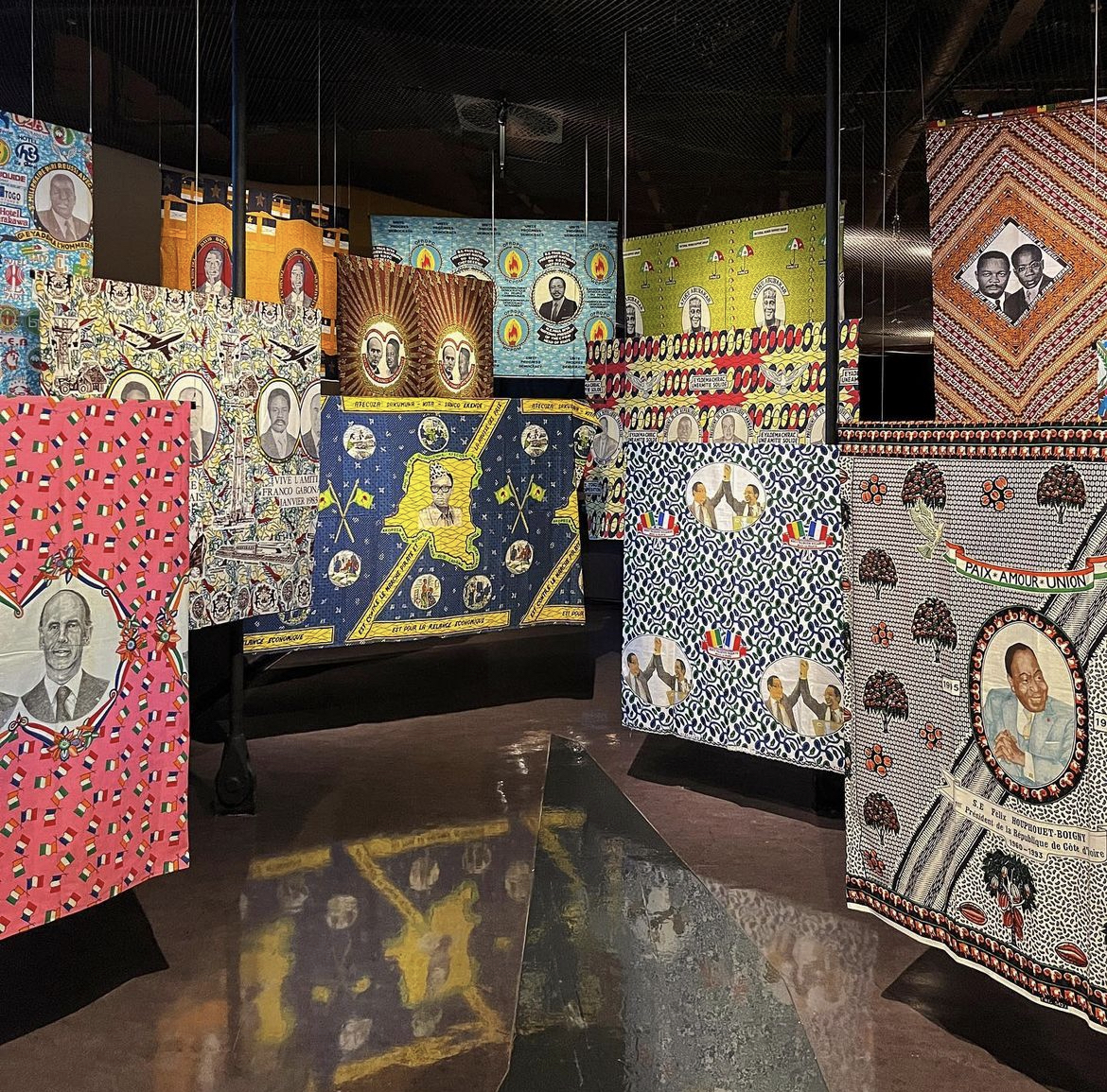 Paris_Pass's tweet photo. Visit the Quai Branly Museum today with #ParisPass 🎨
This captivating museum is devoted to African, Asian, Oceania, and American arts and civilizations. Located by the Seine, under the Eiffel Tower's shadow!

📸: where.did.kate.go https://t.co/4rtIVoDTNF
