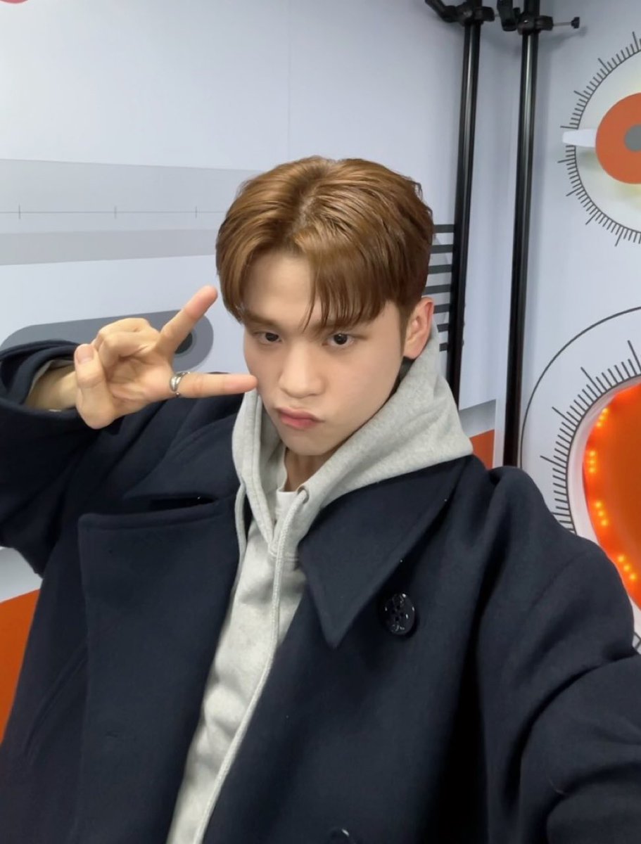 2023. 11. 22

@ 라디온어스

#HORI7ON #호라이즌 #SIX7EEN
#VINCI #빈치