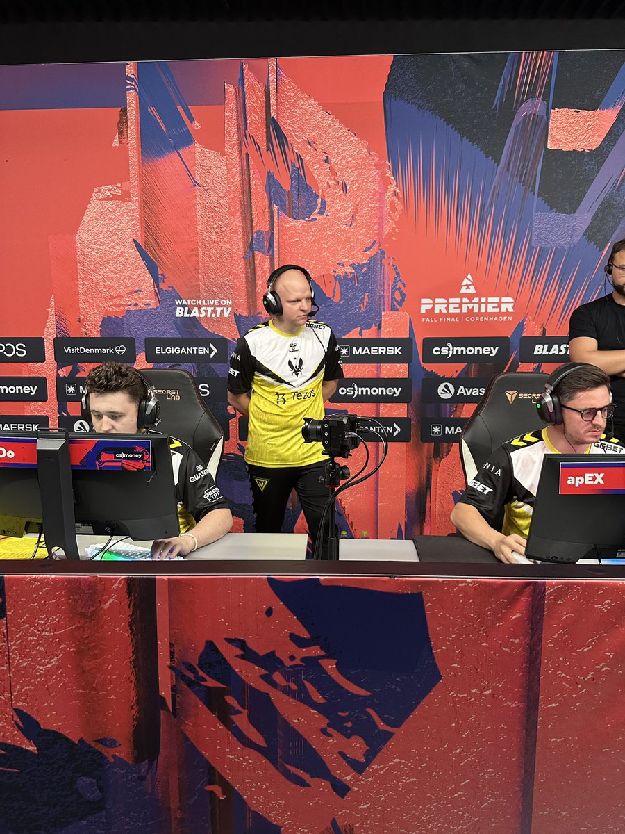 TeamVitality's tweet photo. Reunited 🇫🇷

📺 https://t.co/5uQnpVcuCY https://t.co/Xd016m2vEt