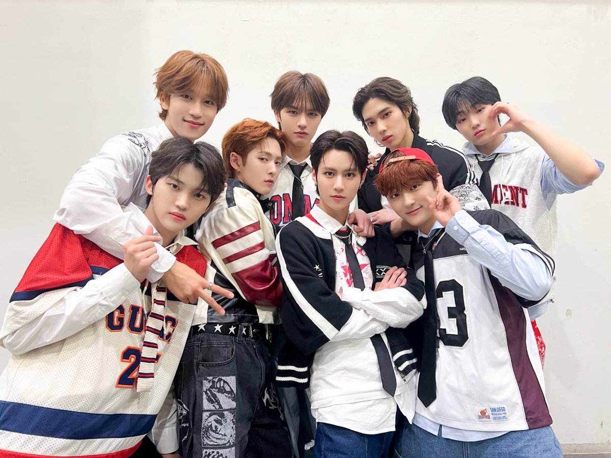 [📸]
『X VOICE IN TOKYO 2023』 

1ヶ月半ぶりに日本に戻ってきたLUN8🌙
今回は8人揃ってのパフォーマンス🕺✨
いかがでしたか？🤗

これからもLUN8へたくさんの応援をよろしくお願いします💌‼️

#LUN8 #루네이트 #ルネイト